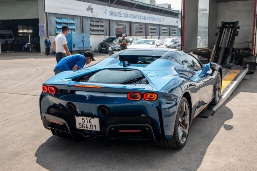 Lộ diện hai chiếc Ferrari đến từ Việt Nam sẽ tham gia hành trình siêu xe lớn nhất thế giới 433611