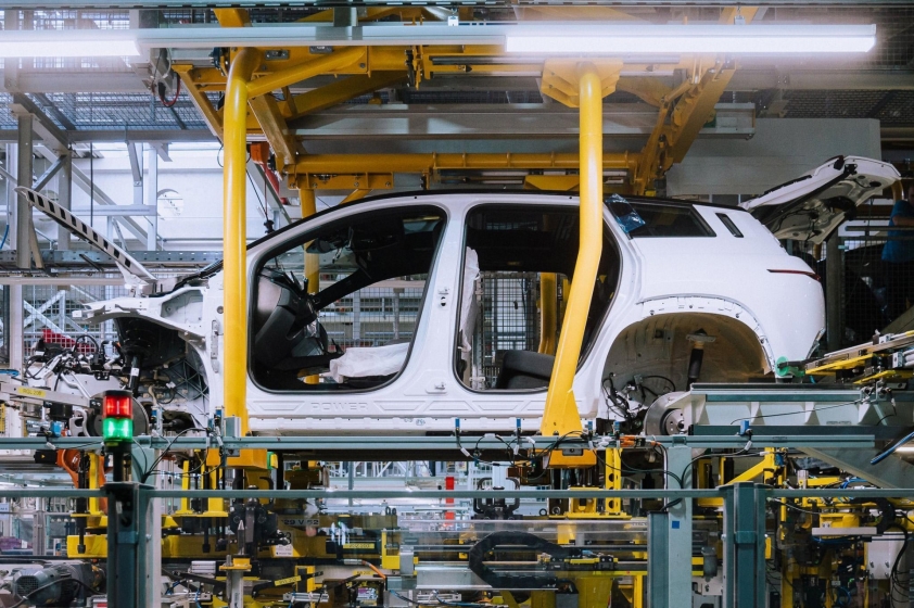 Nguyên nhân nào đã khiến Fisker - startup xe điện từng là đối trọng của Tesla phá sản? 483664