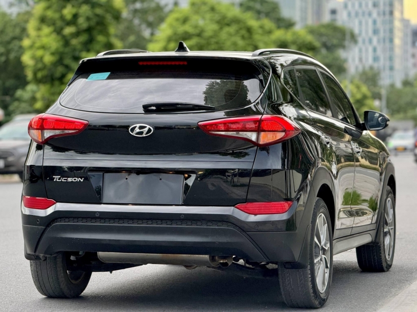 Ngỡ ngàng giá bán của Hyundai Tucson 2019 sau 5 năm lăn bánh 492132