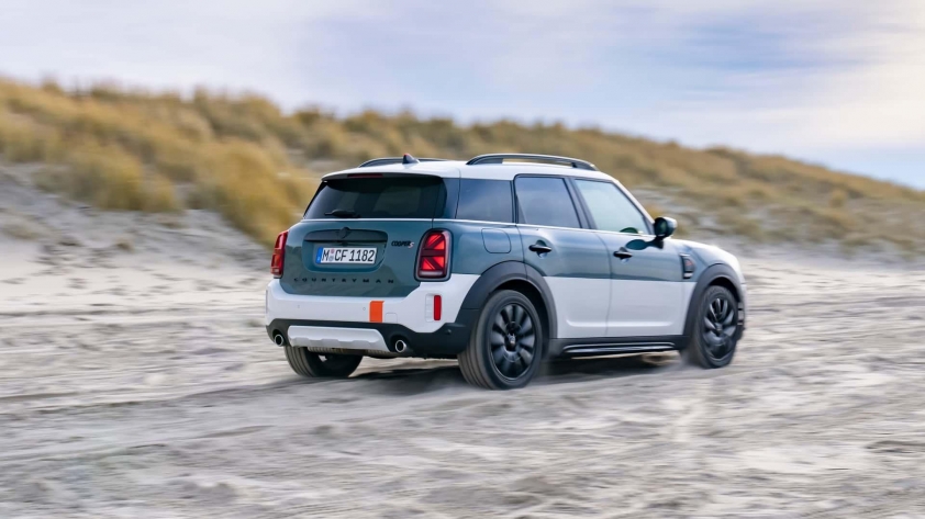 mini-cooper-s-countryman-all4-uncharted-edition