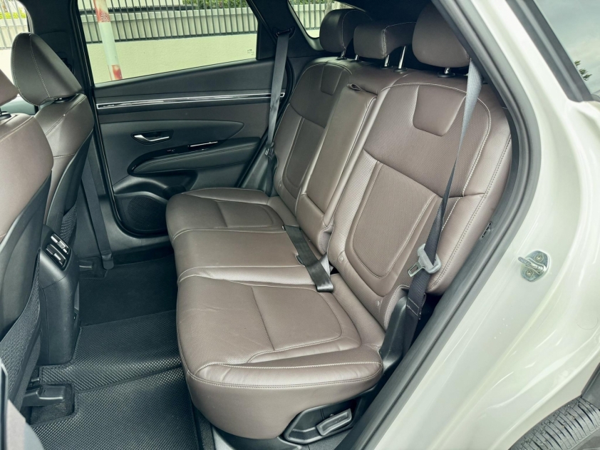Hyundai Tucson 2022 lăn bánh 2 năm rao bán với giá bao nhiêu? 503539