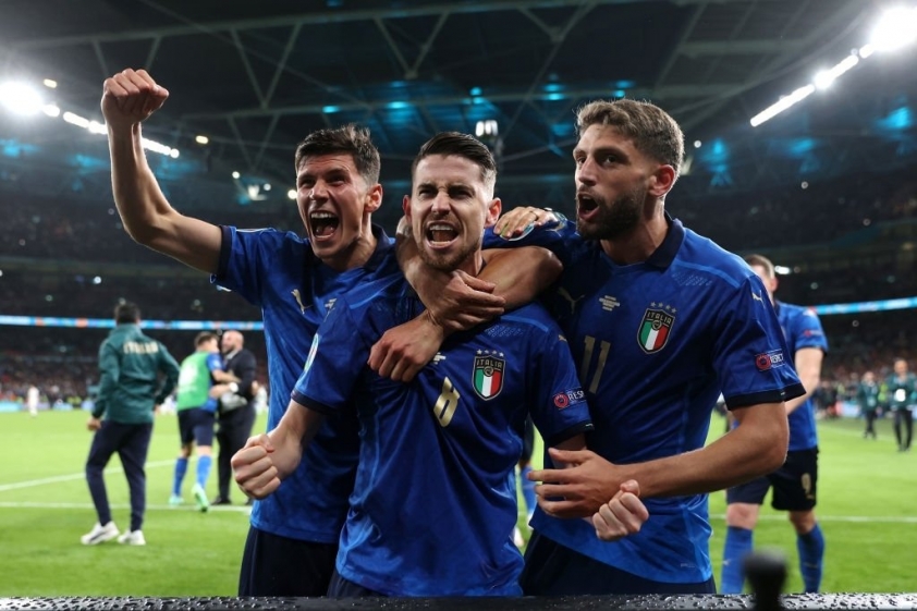 italia-hien-nguyen-hinh-tien-tay-ban-nha-roi-euro-2021-60734