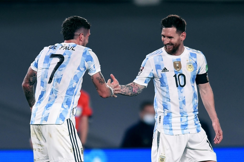 messi-va-de-paul-5180