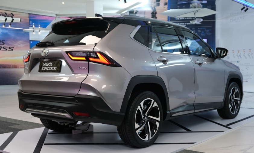 Toyota Yaris Cross 2023 ra mắt 