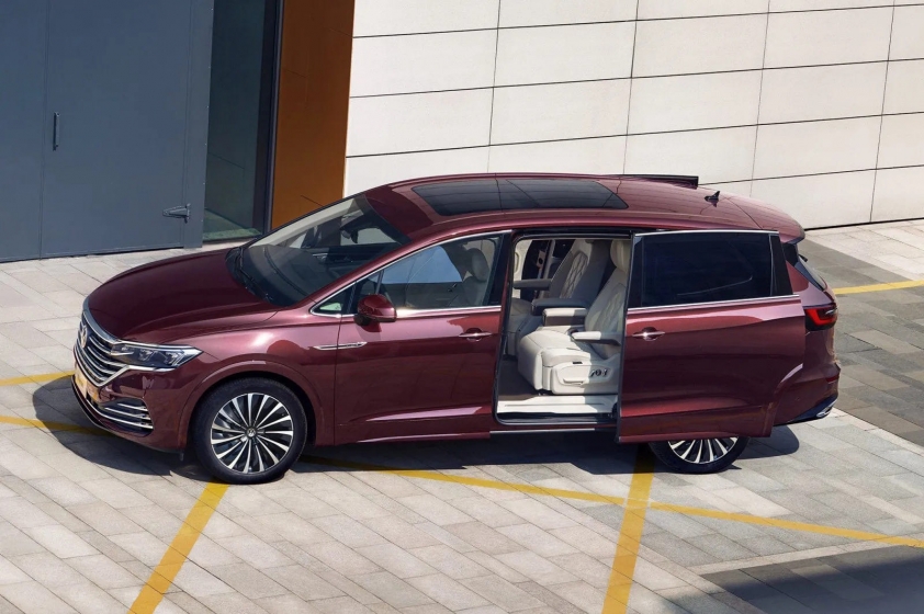 Volkswagen Viloran - đối thủ của Kia Carnival lộ giá dự kiến, có thể giao xe vào đầu năm sau 352200