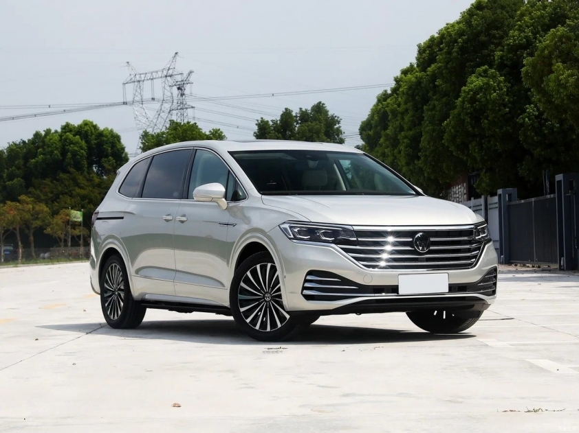 vw-viloran-ve-viet-nam-1 (2)