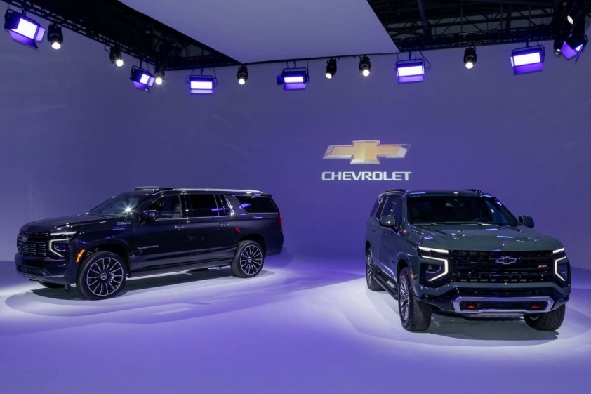 Bộ đôi SUV Chevrolet Tahoe và Suburban vén màn bản nâng cấp: Cải tiến trang bị, bổ sung công nghệ an toàn 364763