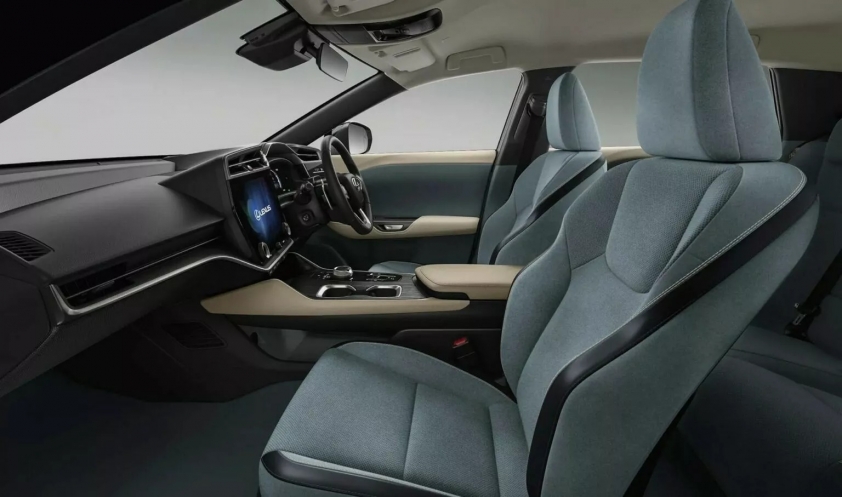 Xe điện Lexus RZ có thêm phiên bản rẻ hơn, tầm hoạt động lên đến gần 600 km
