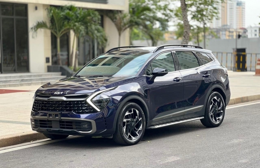 Kia Sportage chạy lướt xuống giá khó tin chỉ sau 1 năm lăn bánh 377662