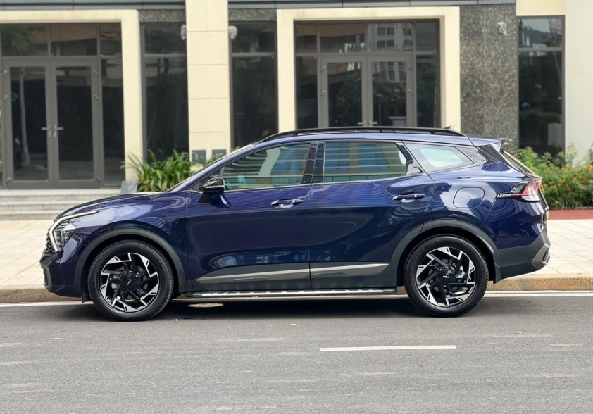 Kia Sportage chạy lướt xuống giá khó tin chỉ sau 1 năm lăn bánh 377663