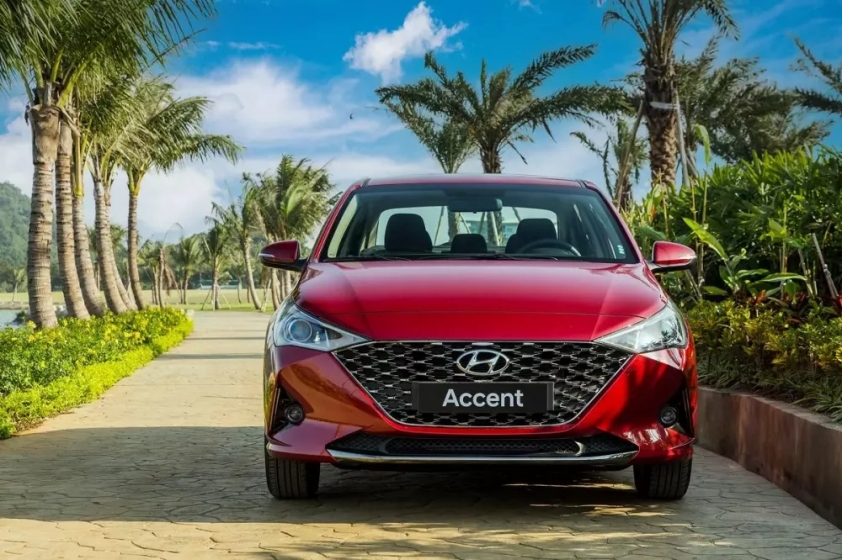 hyundai-accent-3d54
