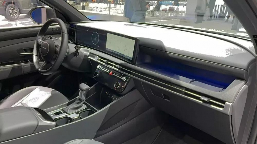Vén màn Hyundai Santa Cruz 2025: Diện mạo hầm hố hơn, nội thất công nghệ cao 432605