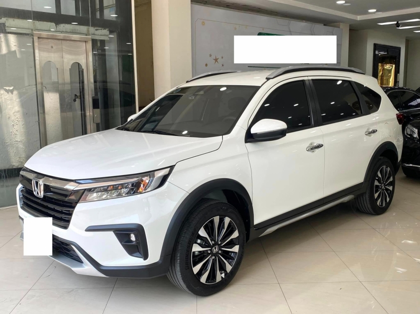Honda BR-V 'lướt' lên sàn xe cũ với giá khó tin chỉ sau 1 năm lăn bánh 456975