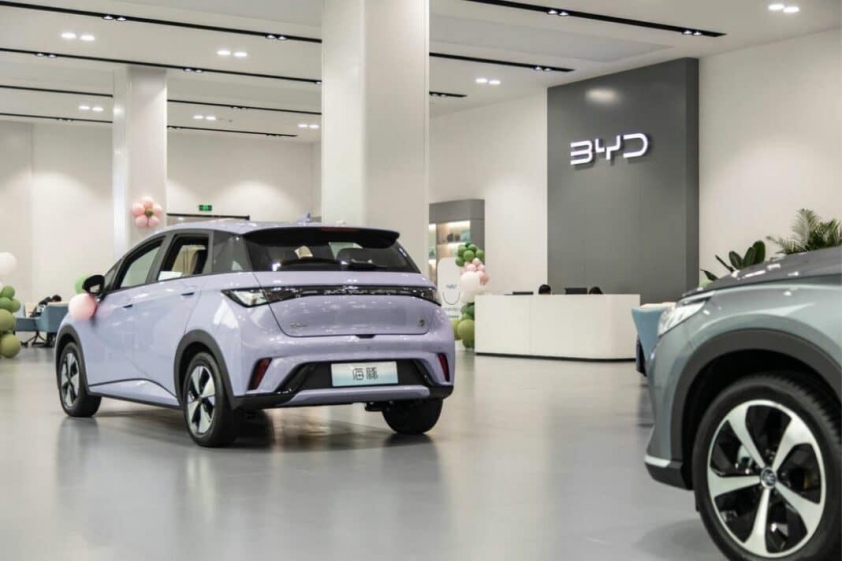 BYD-Show-Room-1068x712