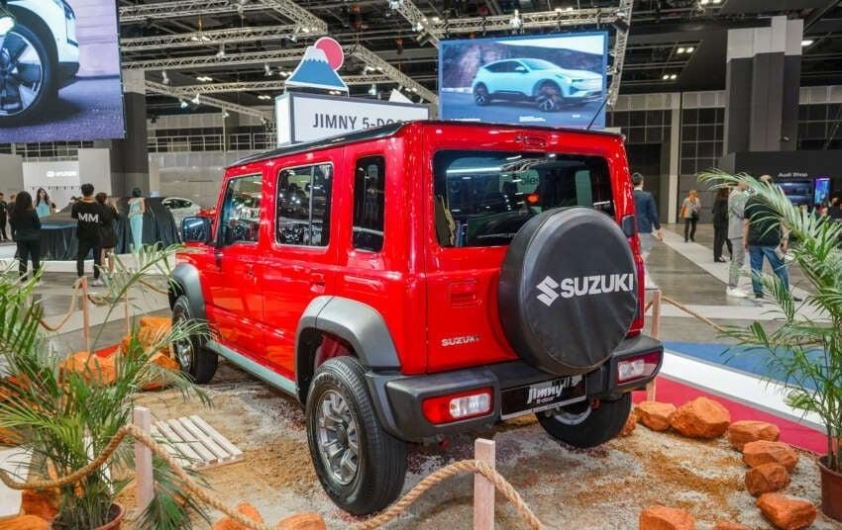 2024-SGMS_Suzuki-Jimny-5-Door-3