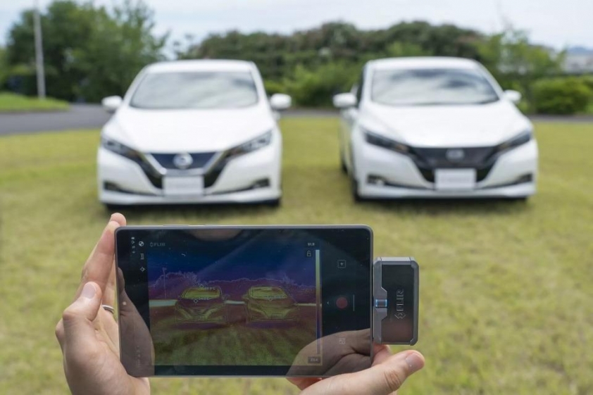 Nissan_Cool_Paint_38