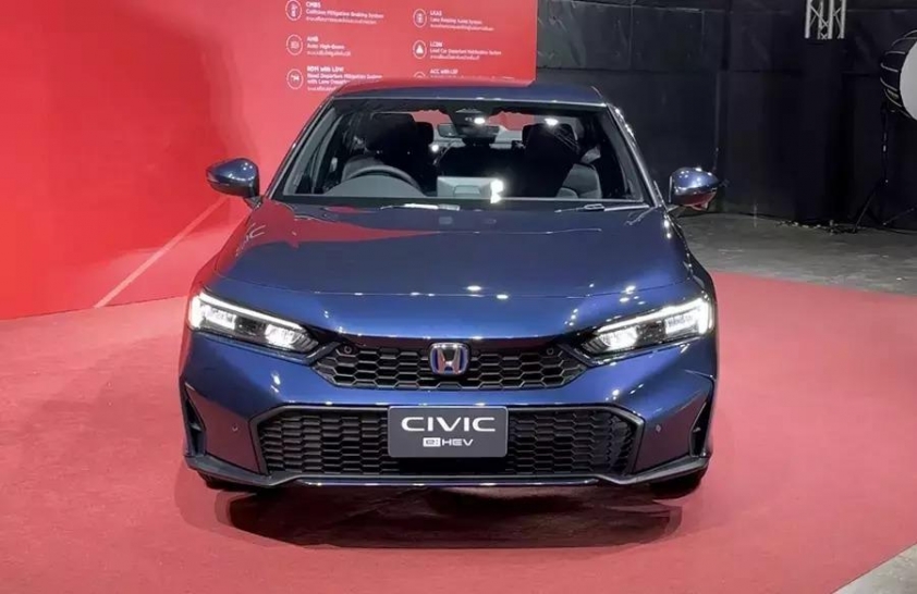 honda-civic-2025-1