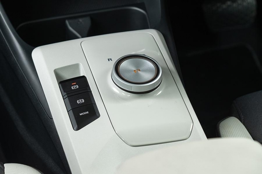 all-new-mg3-hybrid-interior-09-1