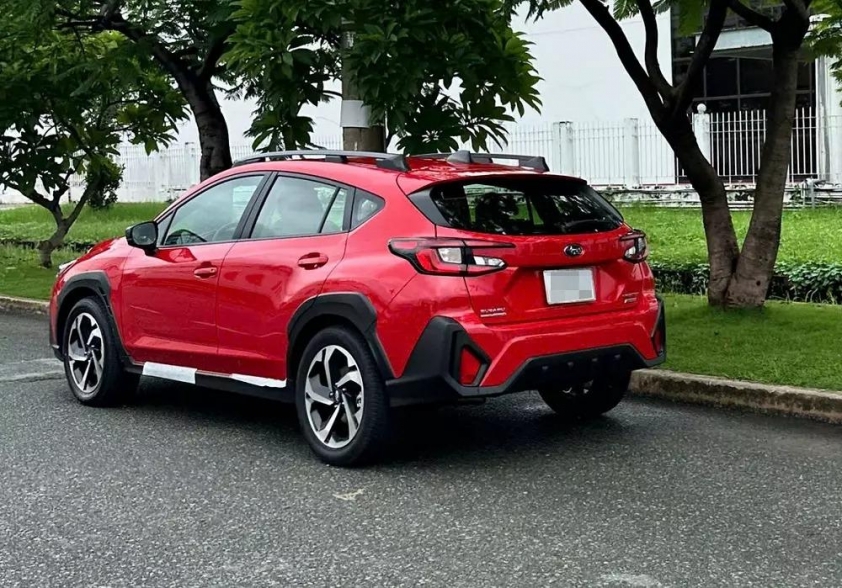 Lộ hình ảnh Subaru Crosstrek chạy thử trên đường phố Việt, ngày ra mắt đã gần kề 532088