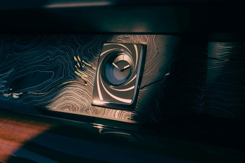 Chiêm ngưỡng Rolls-Royce Phantom Goldfinger 'độc bản' với nhiều chi tiết bằng vàng thật 548324