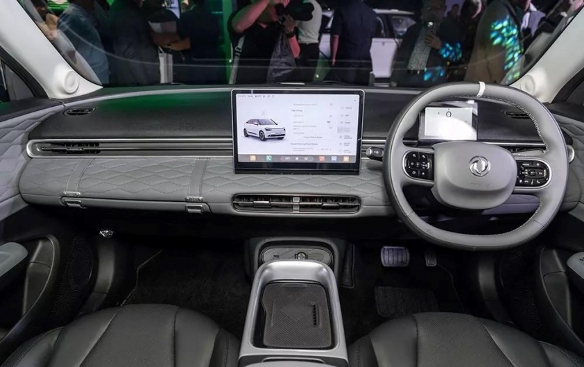Cận cảnh Dongfeng Box EV tại Malaysia: Giá quy đổi từ hơn 570 triệu đồng, chờ ngày về Việt Nam 563078