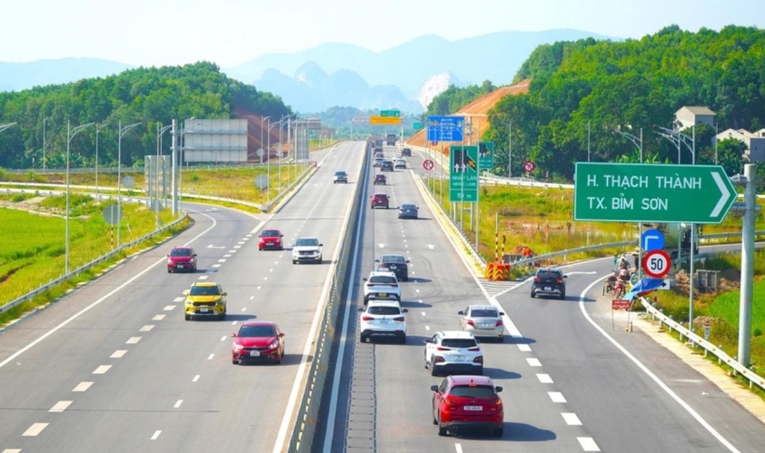 Lỡ đi quá lối ra trên cao tốc: Xử lý thế nào để không bị phạt nặng? 637359