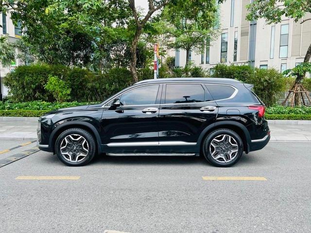 Hyundai Santa Fe máy dầu đời cũ đặc biệt hút khách, giá bán cao hơn cả xe mới 642447