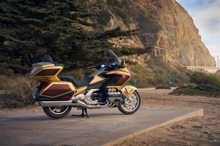 Honda Gold Wing 2025 chính thức trình làng tại Việt Nam, giá bán từ 1,231 tỷ đồng 643710
