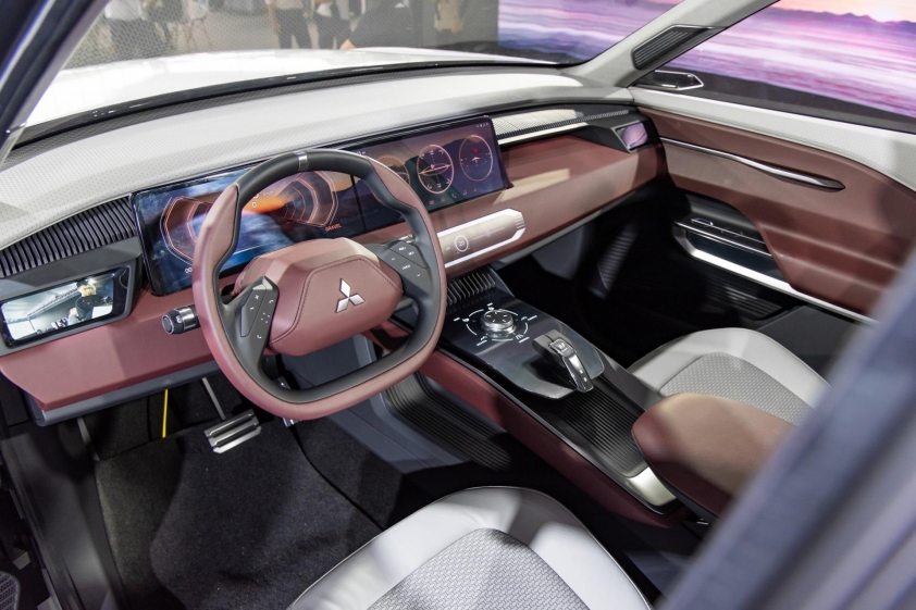 Mitsubishi DST Concept 2