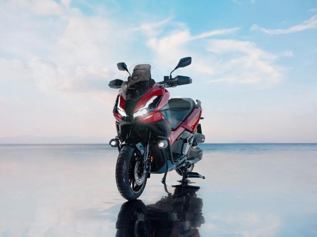 Honda ADV 350 2