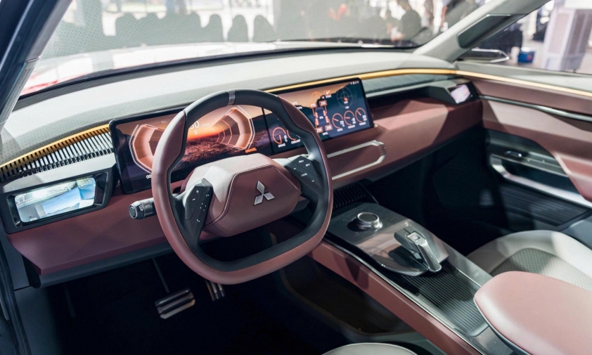 Mitsubishi Destinator 6