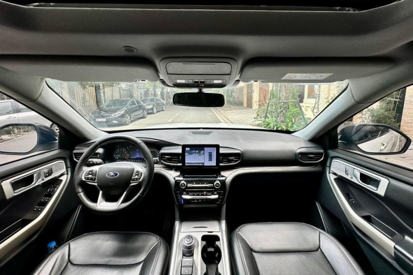 Ford Explorer biến mất khỏi website chính hãng: Dừng bán tạm thời hay khai tử? 680094