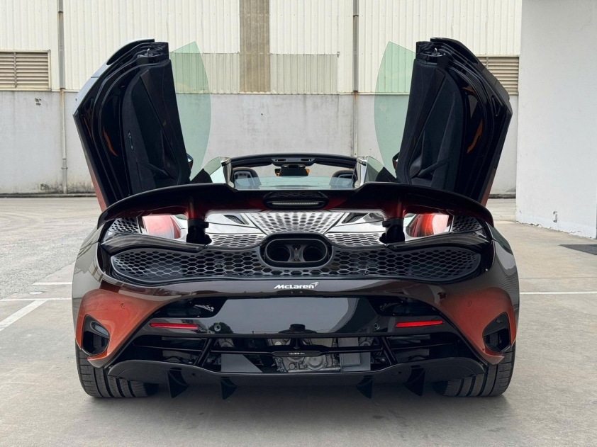 McLaren 750S Spider Orange Coriolis 2