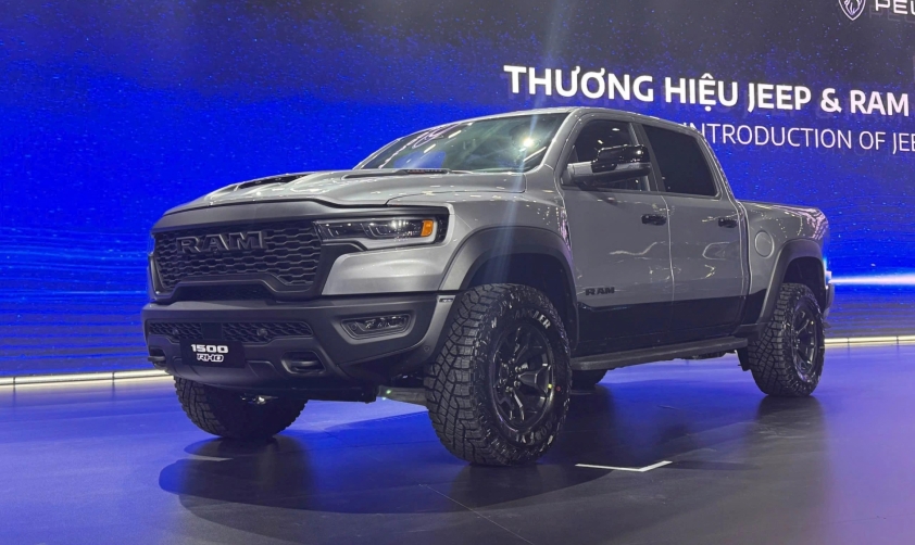 RAM 1500 RHO (2)