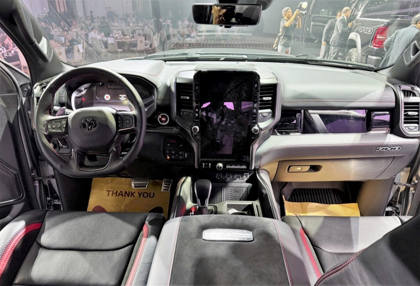 RAM 1500 RHO (7)