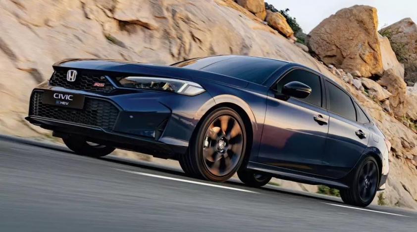 Sedan cỡ C tháng 5/2026: Mazda3 vẫn 'một mình một ngựa', Corolla Altis trắng doanh số 851216