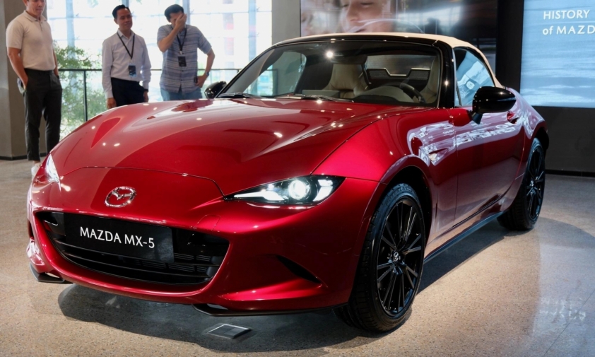 Mazda MX-5 (2)