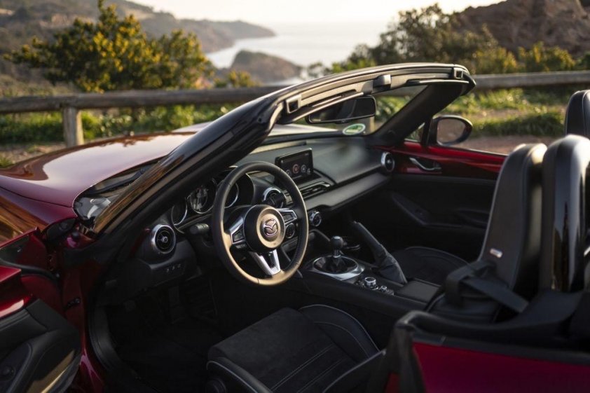 Mazda MX-5 (3)