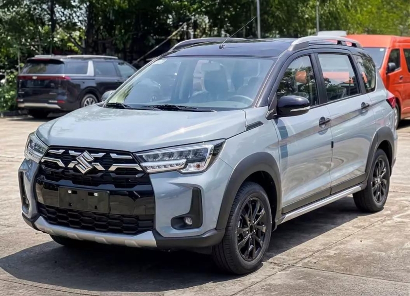 suzuki-xl7-2027 (3)