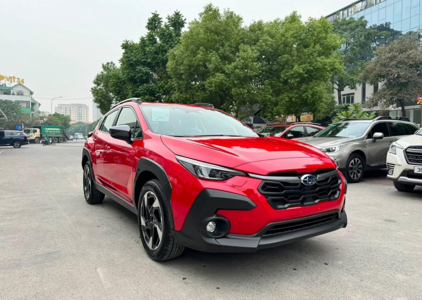 Subaru Forester tiếp tục được giảm giá 'khủng', mức khởi điểm xuống dưới 800 triệu đồng 863098