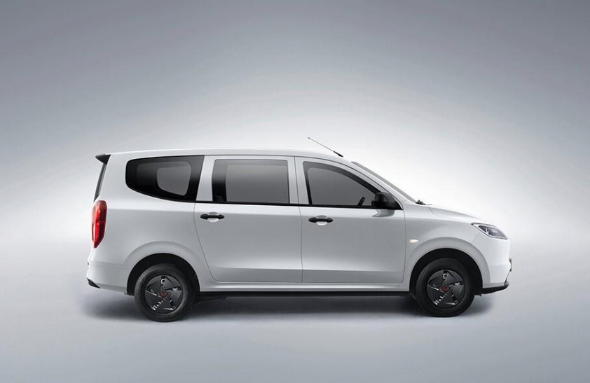Wuling Grango (9)