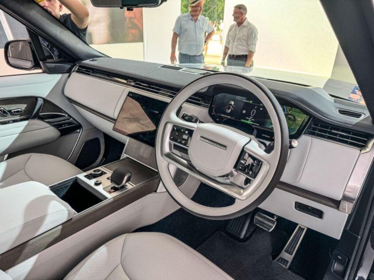 Range Rover Electric lộ diện: SUV thuần điện đầu tiên của hãng, chạy tối đa hơn 483 km/sạc 867503