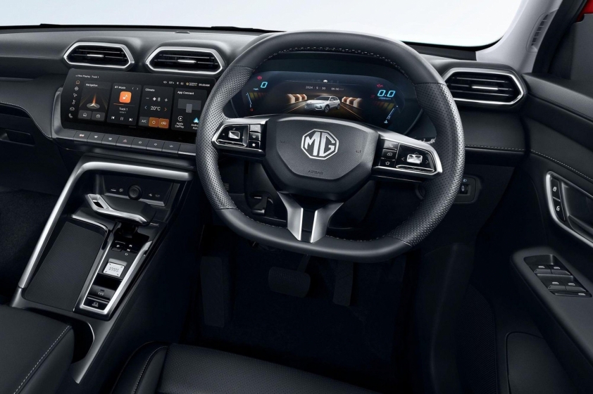 MG ZS Hybrid+ (5)