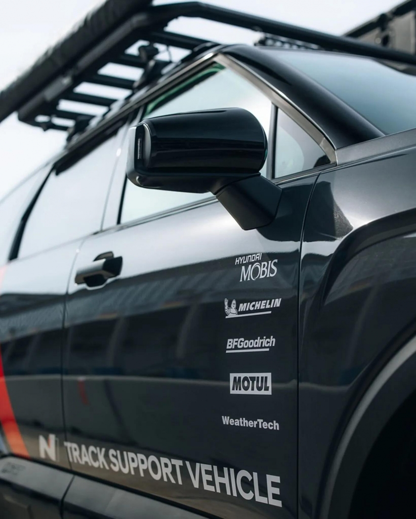 Hyundai-Palisade-XRT-N-Track-Support-Vehicle (5)