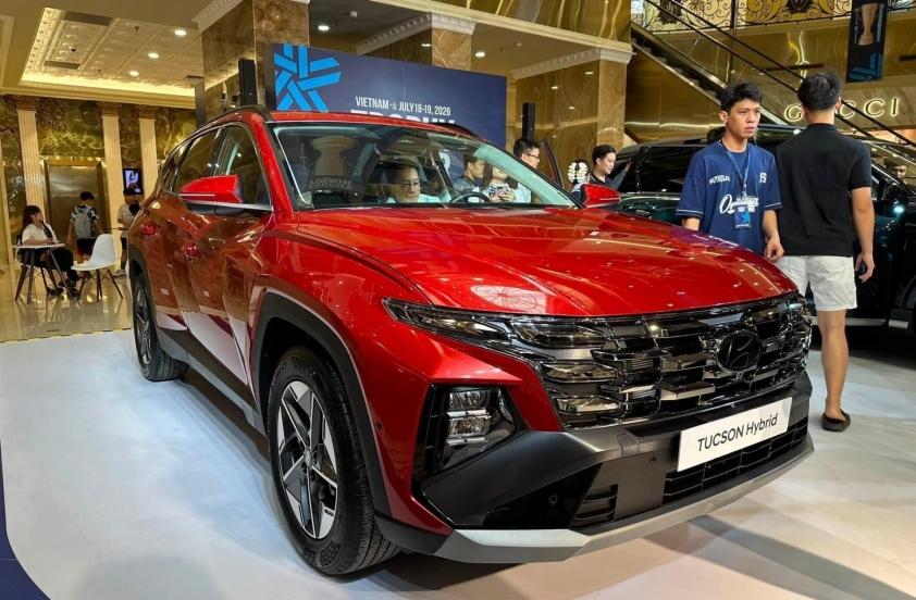 Hyundai Tucson Hybrid sẽ trình làng khách Việt vào tháng 9, giá tạm tính không quá 999 triệu đồng 870626