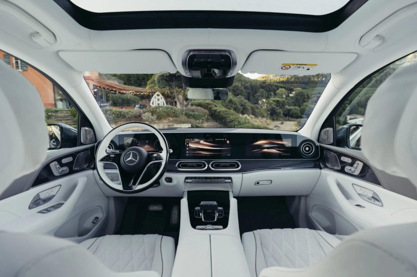 2026-Mercedes-Maybach-GLS-680-14-2048x1365