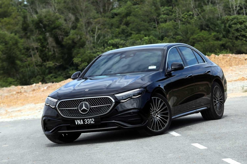 Mercedes-Benz E 350e