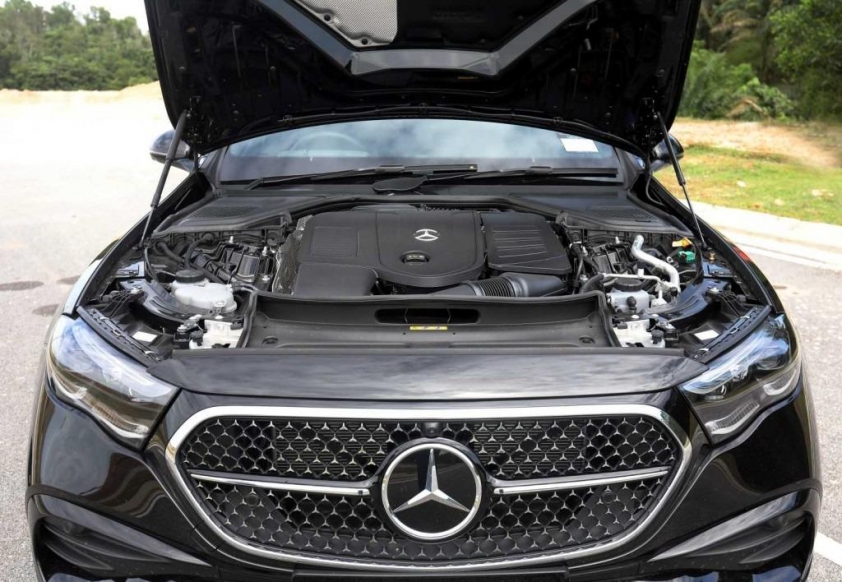 Mercedes-Benz E 350e (7)