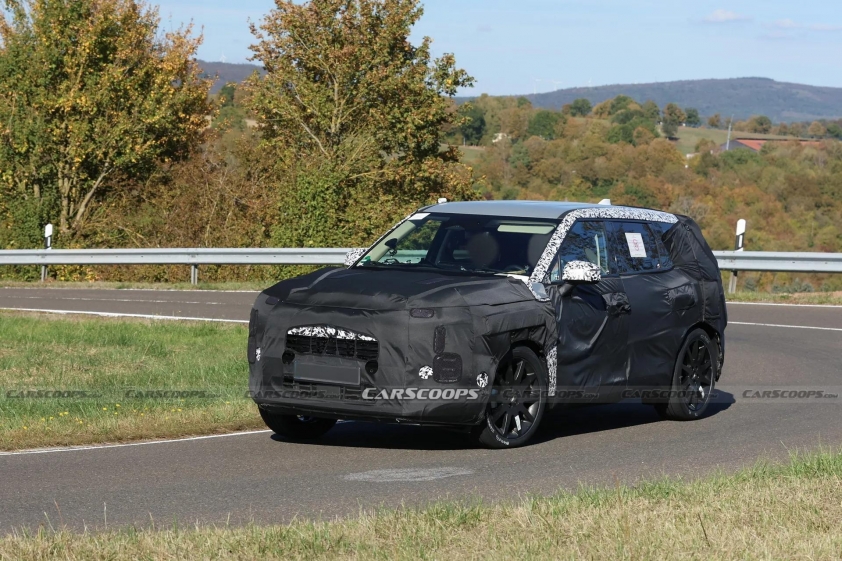 2027-Kia-Sportage-Prototype-Spy-Shots-7