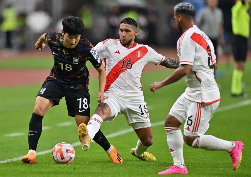 Trực tiếp Hàn Quốc 0-1 Peru: Chờ đợi Son Heung Min-293114
